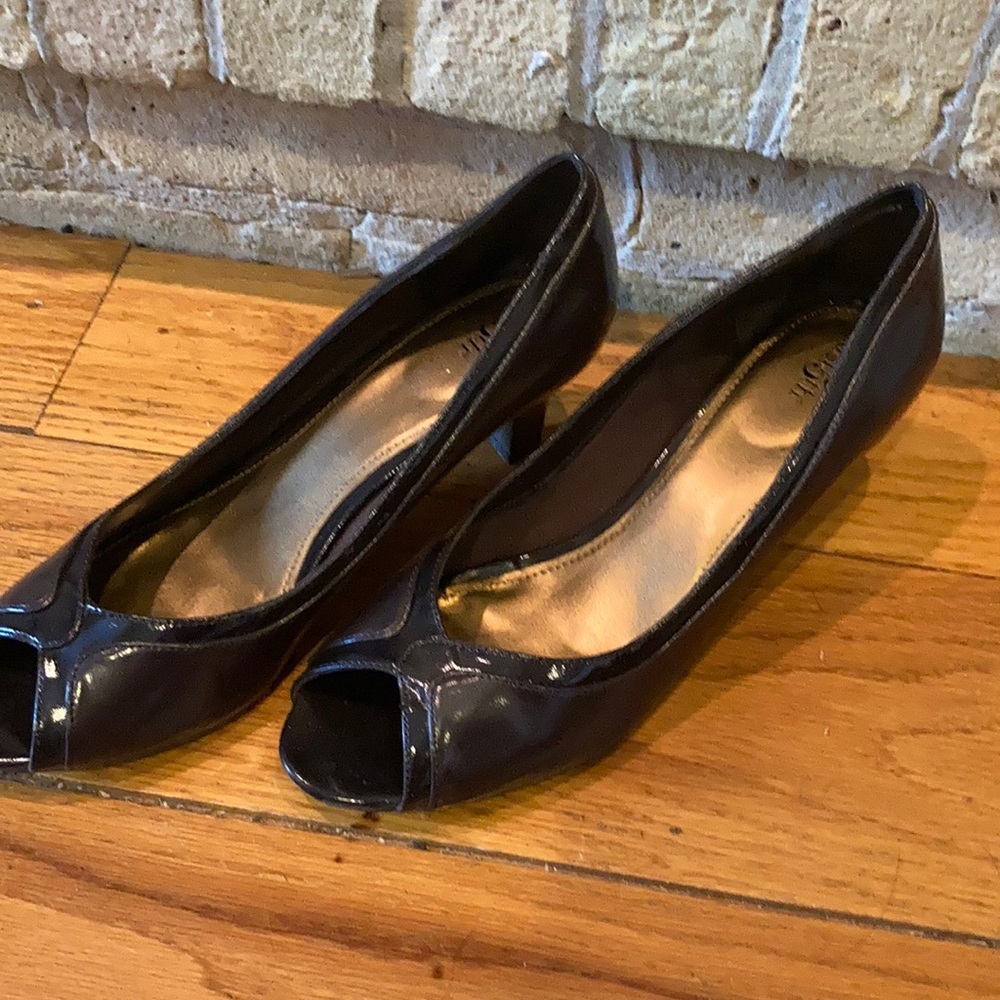 East 5th open toed heel